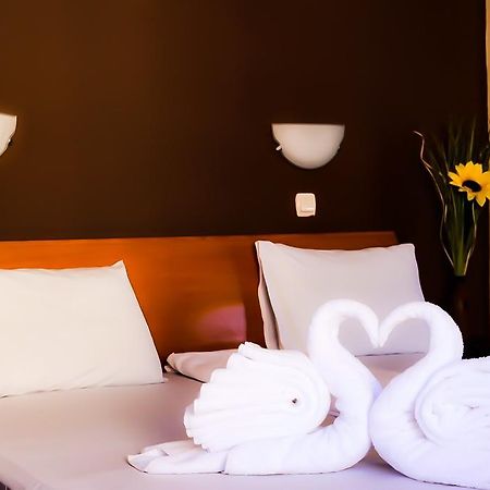 Hotel Alexander София Экстерьер фото