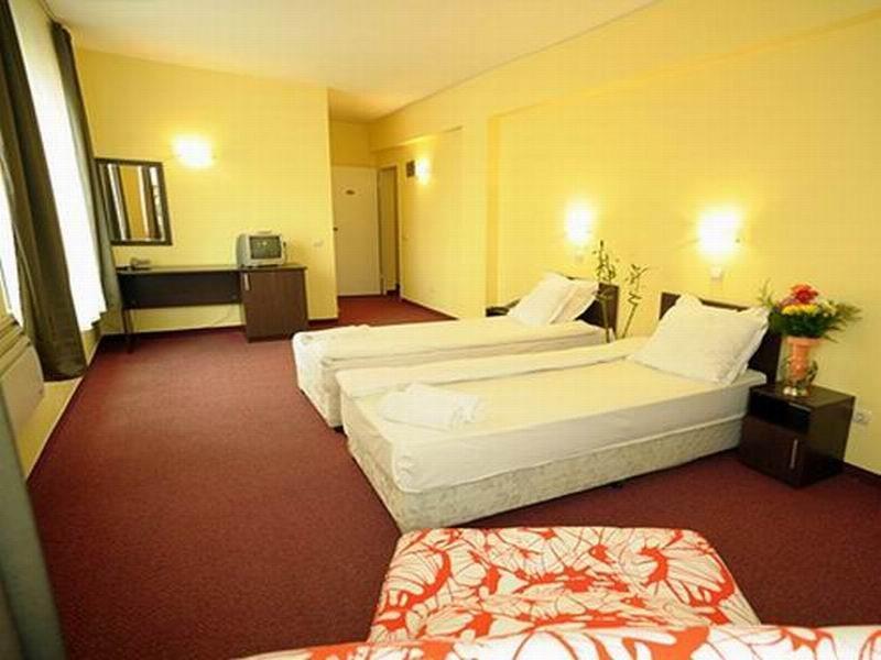 Hotel Alexander София Экстерьер фото
