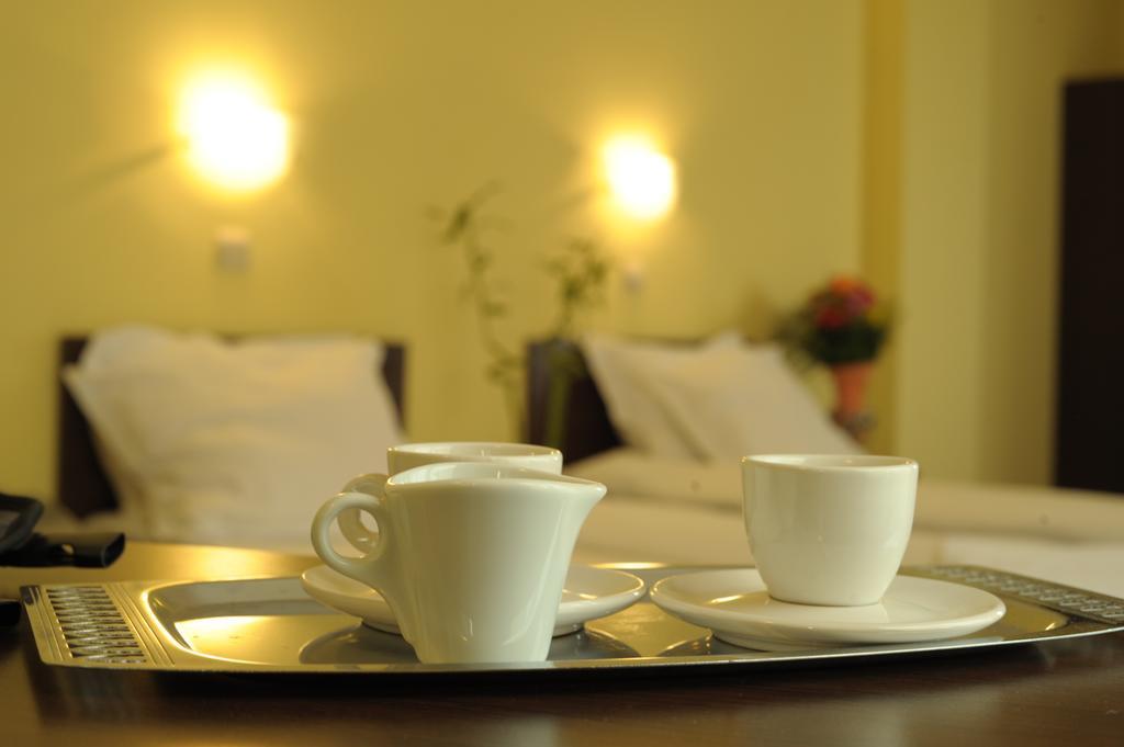 Hotel Alexander София Экстерьер фото