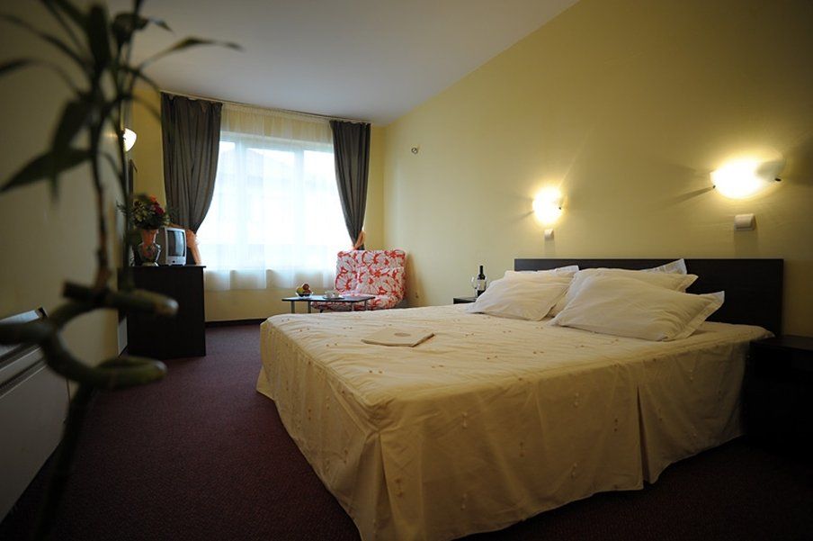 Hotel Alexander София Экстерьер фото
